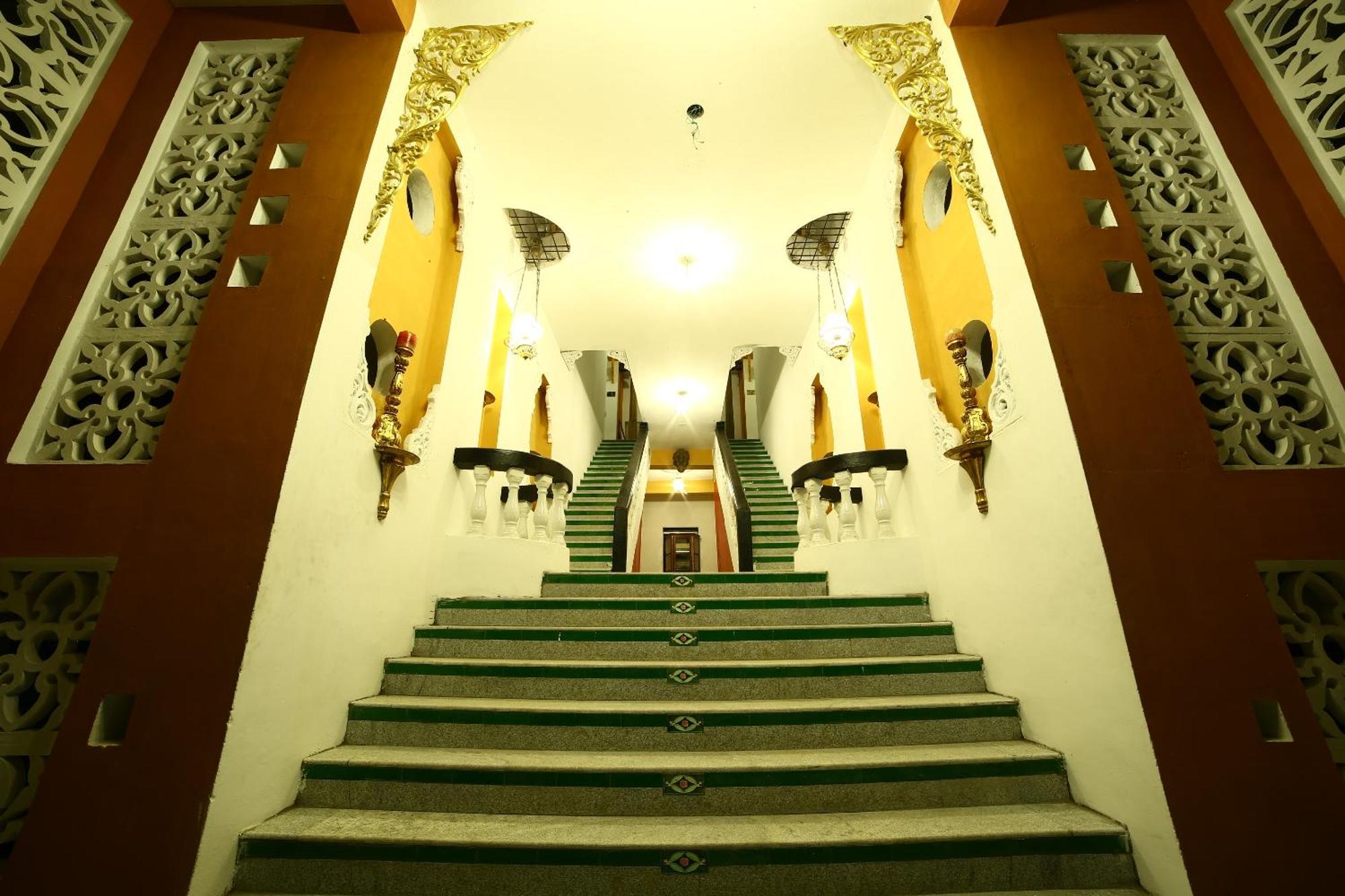 Indeco Hotels Swamimalai Kumbakonam Exterior foto